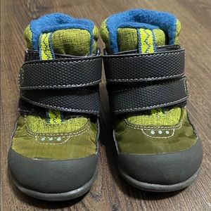 T5 See Kai Run waterproof insulated boots
